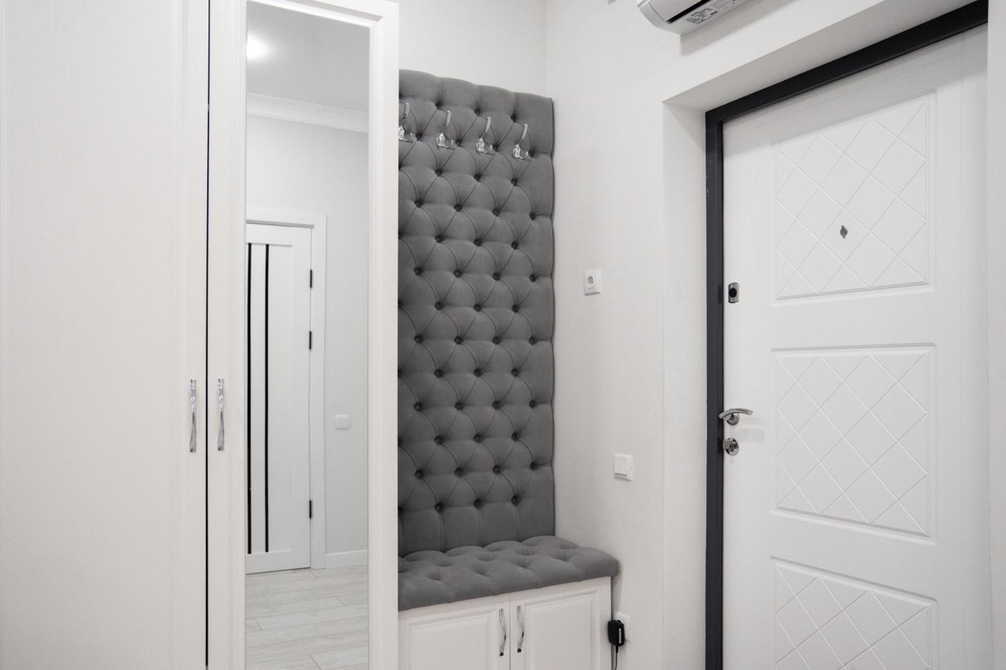 Luxury New Avram Iancu Apartments 키시나우 외부 사진