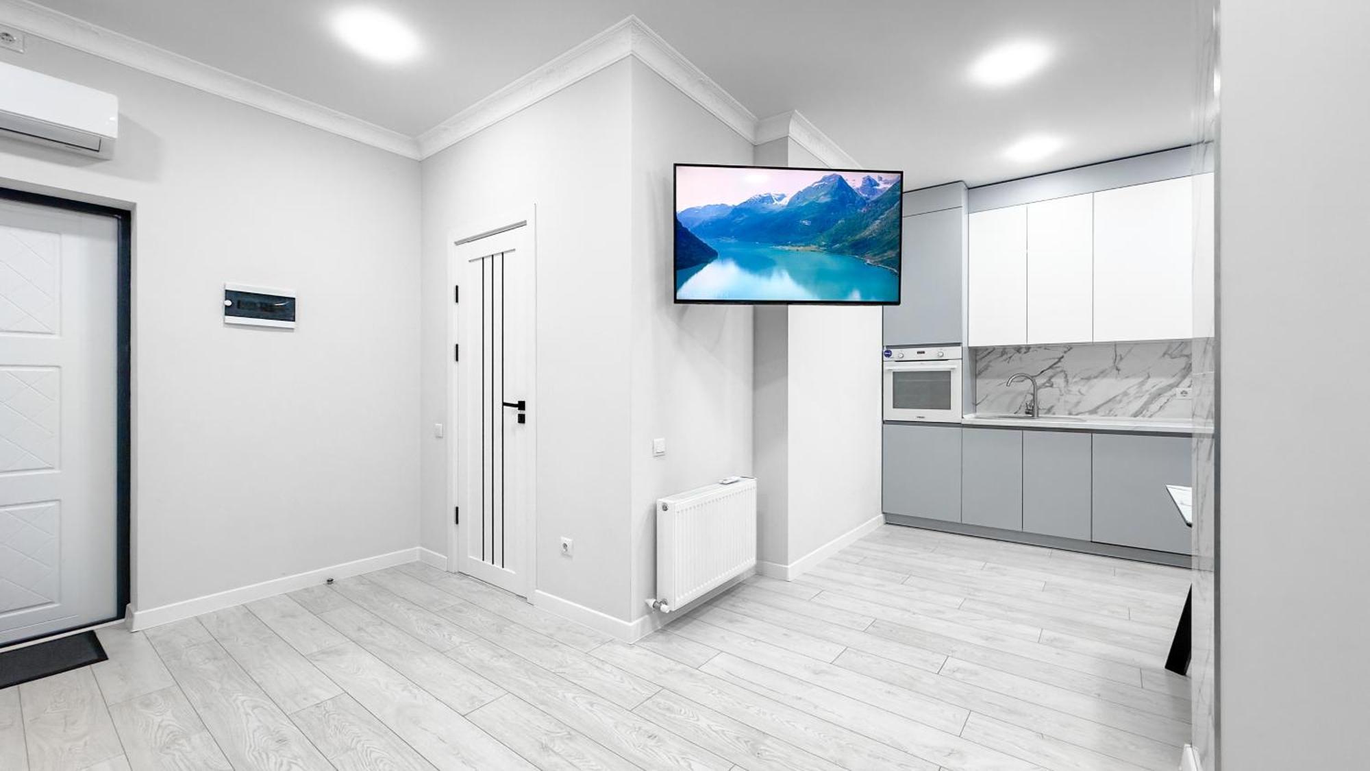 Luxury New Avram Iancu Apartments 키시나우 외부 사진